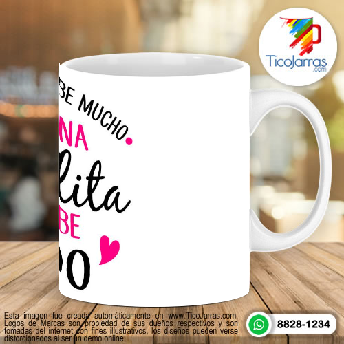 Diseños Personalizadas Una mamá sabe mucho, pero una abuelita lo sabe todo